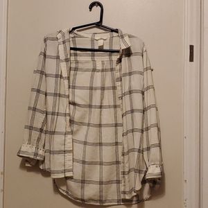 H & M long sleeve shirt